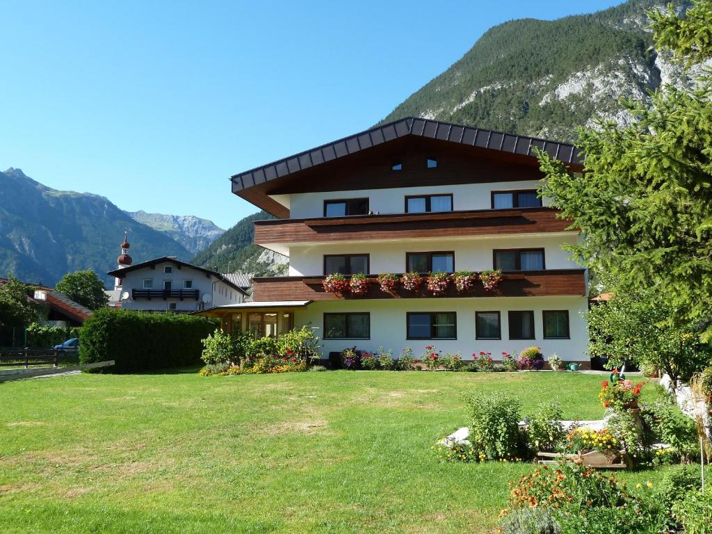 Gaestehaus Frischhut Nassereith Exterior foto
